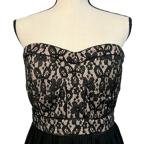 Umgee Chiffon & Lace Party Dress - Picture 2 of 3